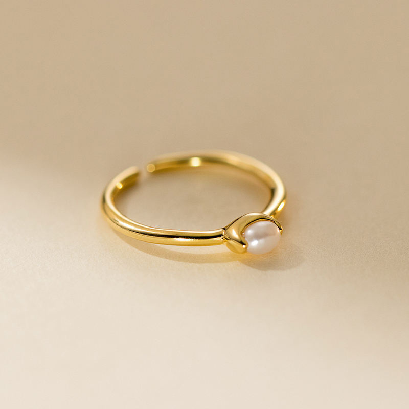 Baroque Pearl Ring