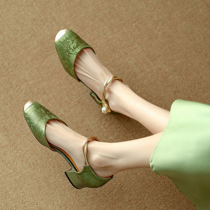 Elvin Pumps