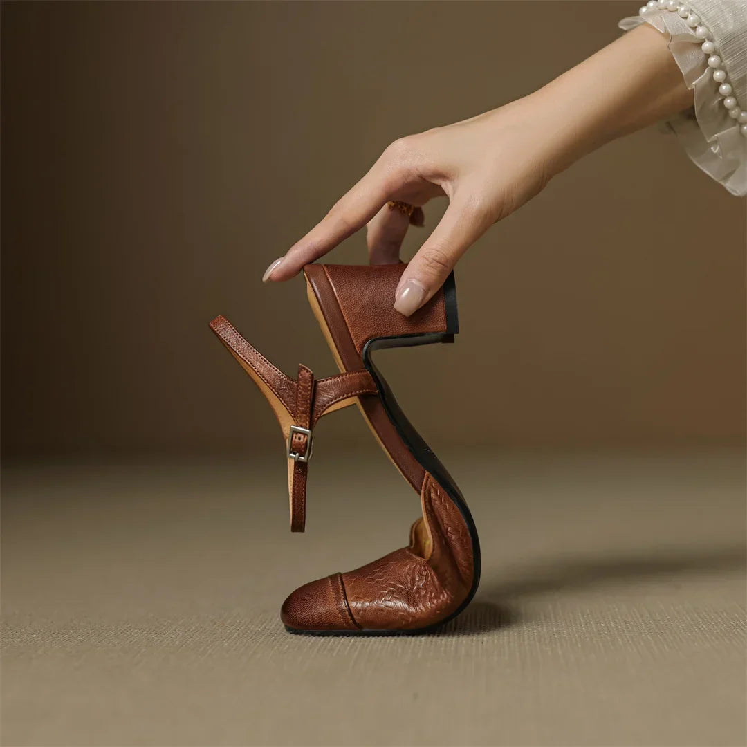 Neiro Genuine Leather Pumps