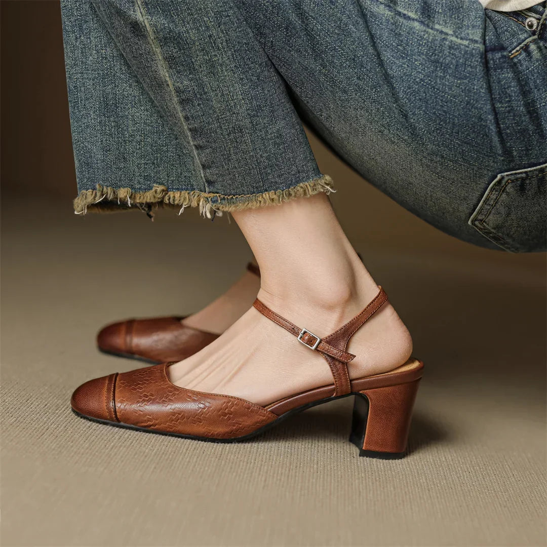 Neiro Genuine Leather Pumps