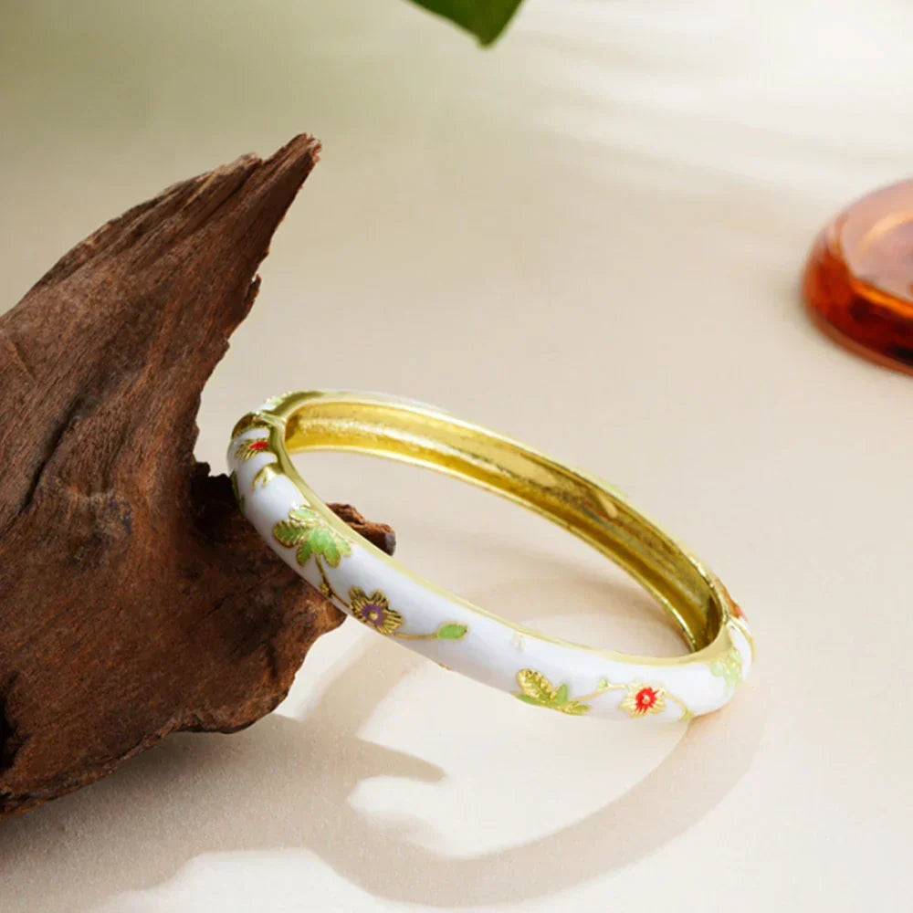 Elegant Vintage Floral Cloisonné Bangle
