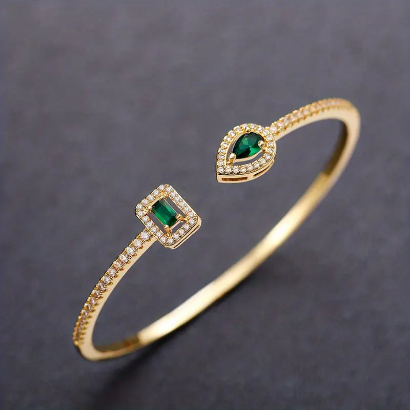 Elegant Gold Sculptural Bracelet