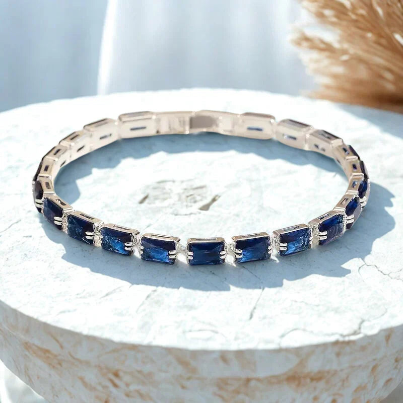 Modern Sapphire Silver Twisted Bracelet