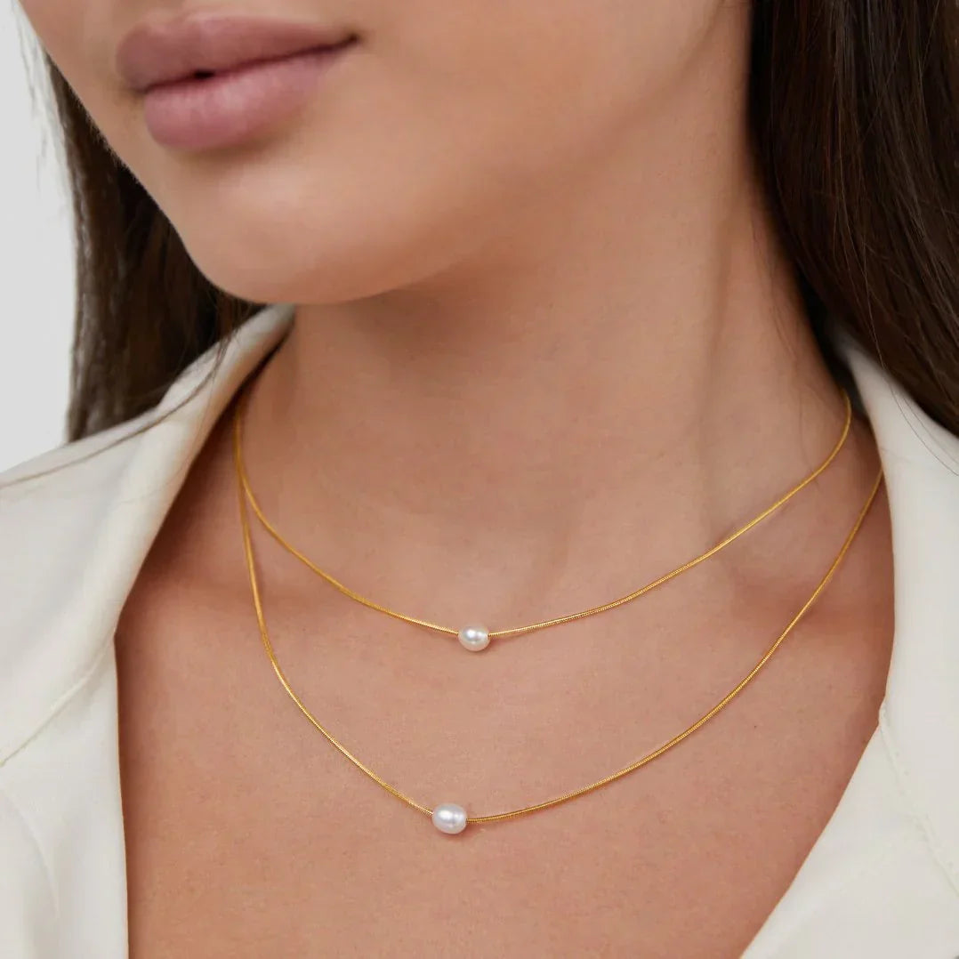 Sophisticated Layered Pearl Necklace