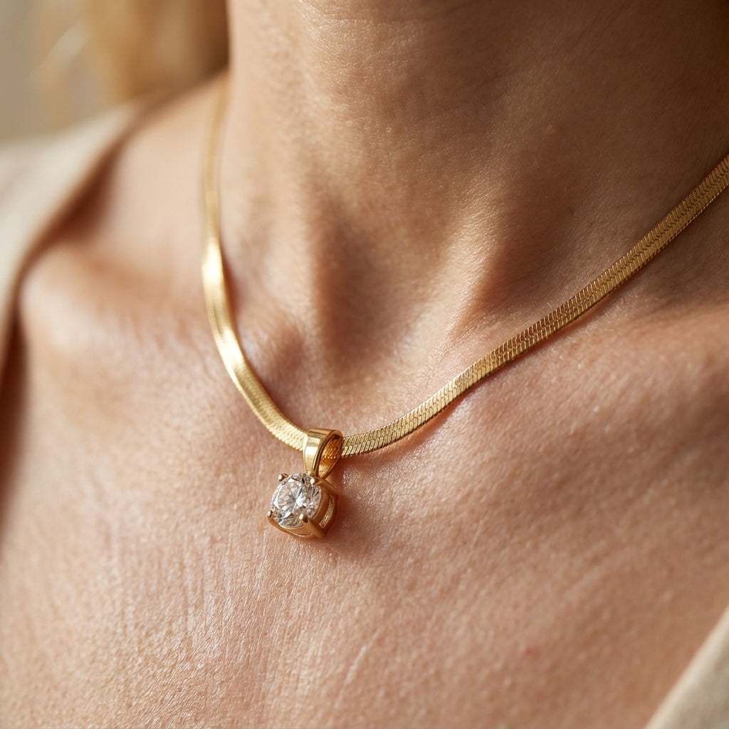 Serene Gold Rhinestone Necklace